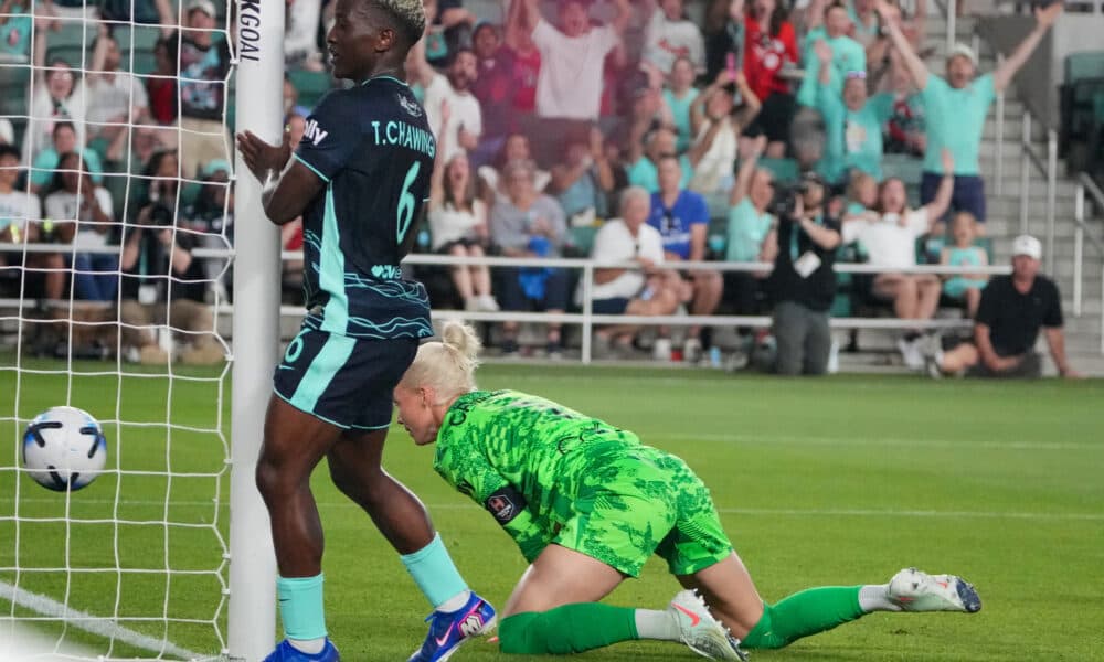 Anatomy of a(n own) Goal: Current buildup picks apart the Houston Dash