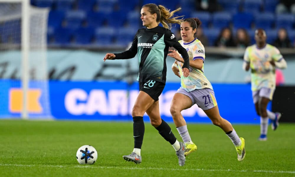 Katie Lampson retires from professional soccer