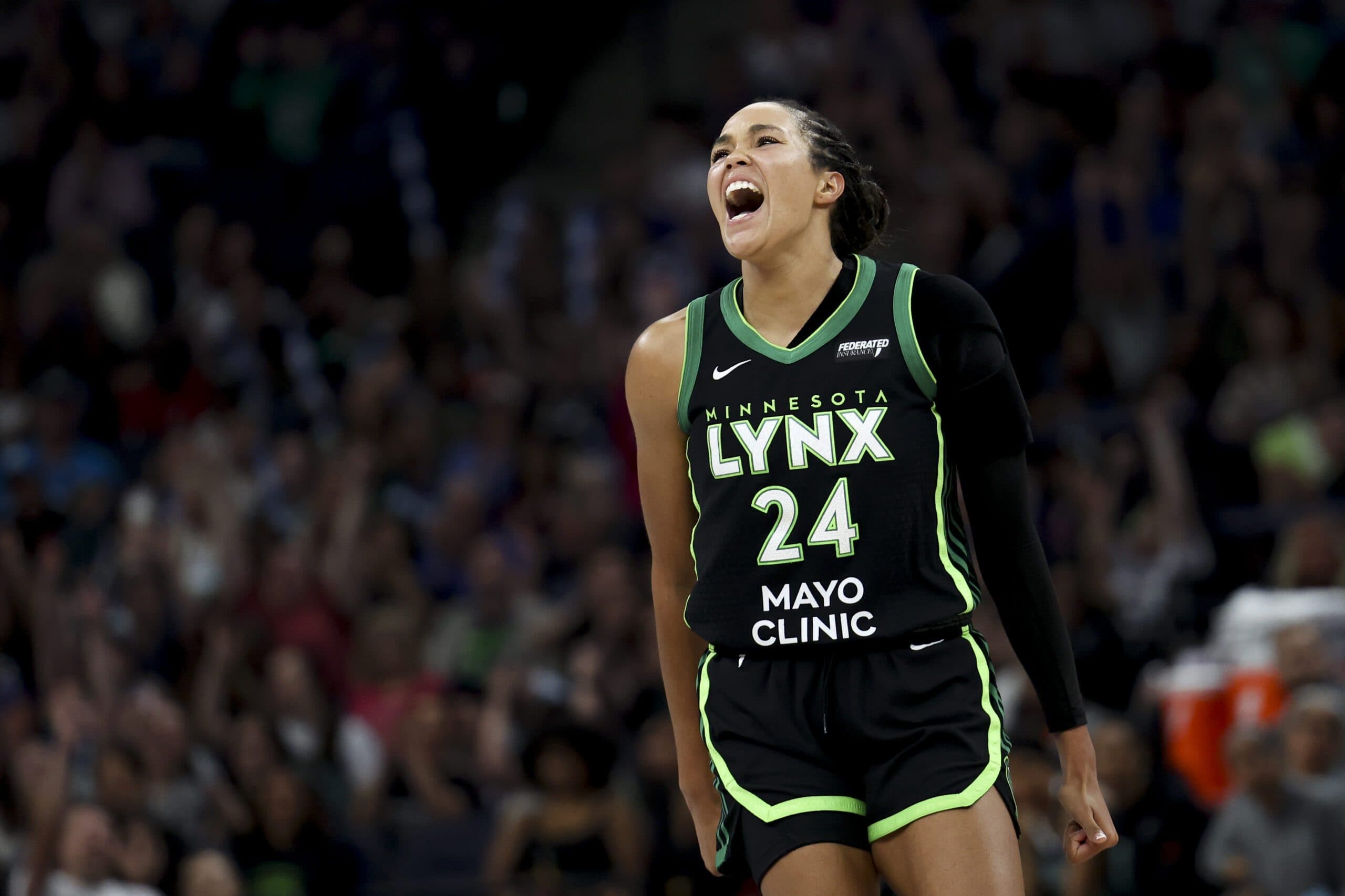 Minnesota Lynx Extends Core Offer to Napheesa Collier Amid WNBA Free Agency Moves