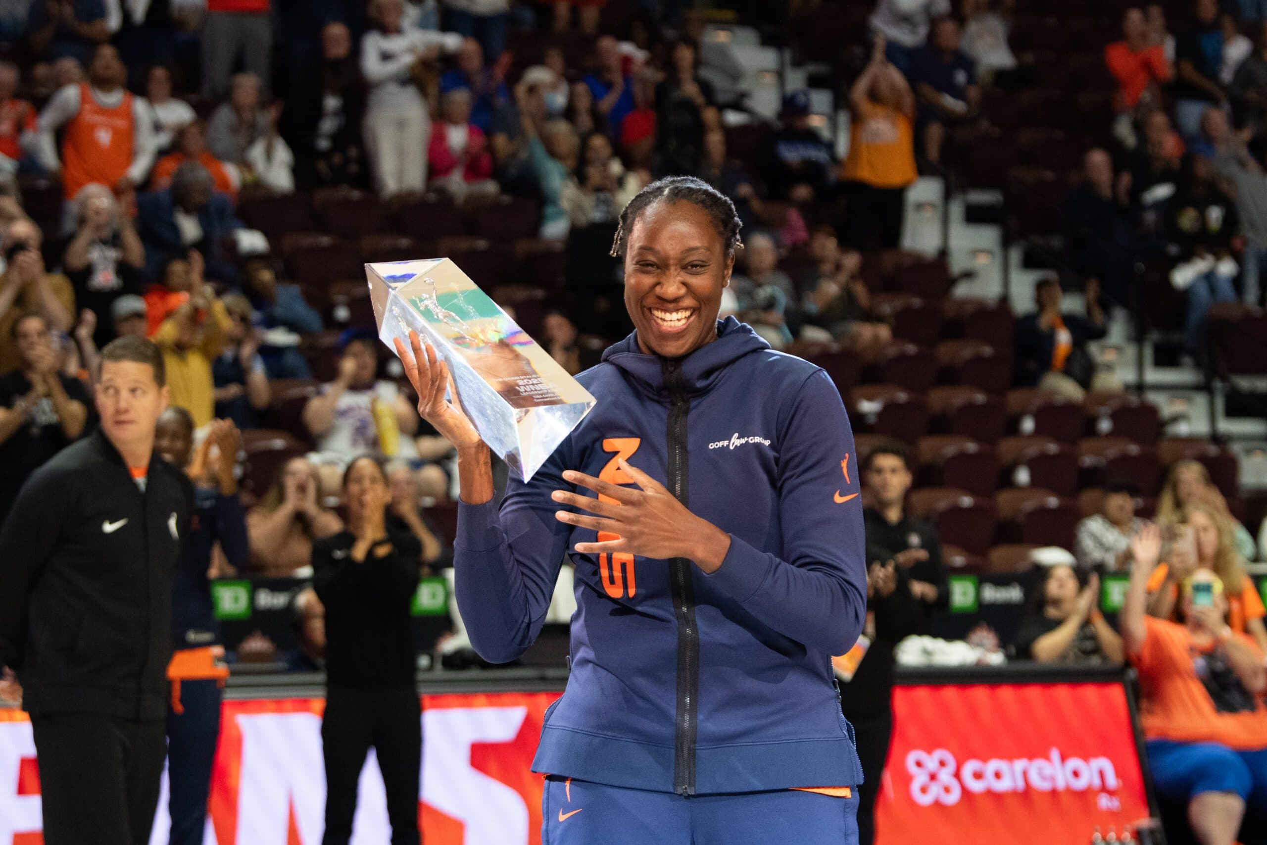 Tina Charles Retires After 15-Year WNBA Career