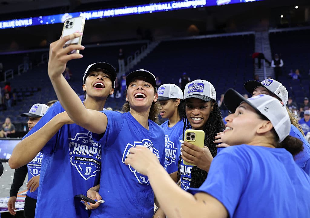Duke Rallies Past Louisville 70-65 to Win Second Straight ACC Tournament