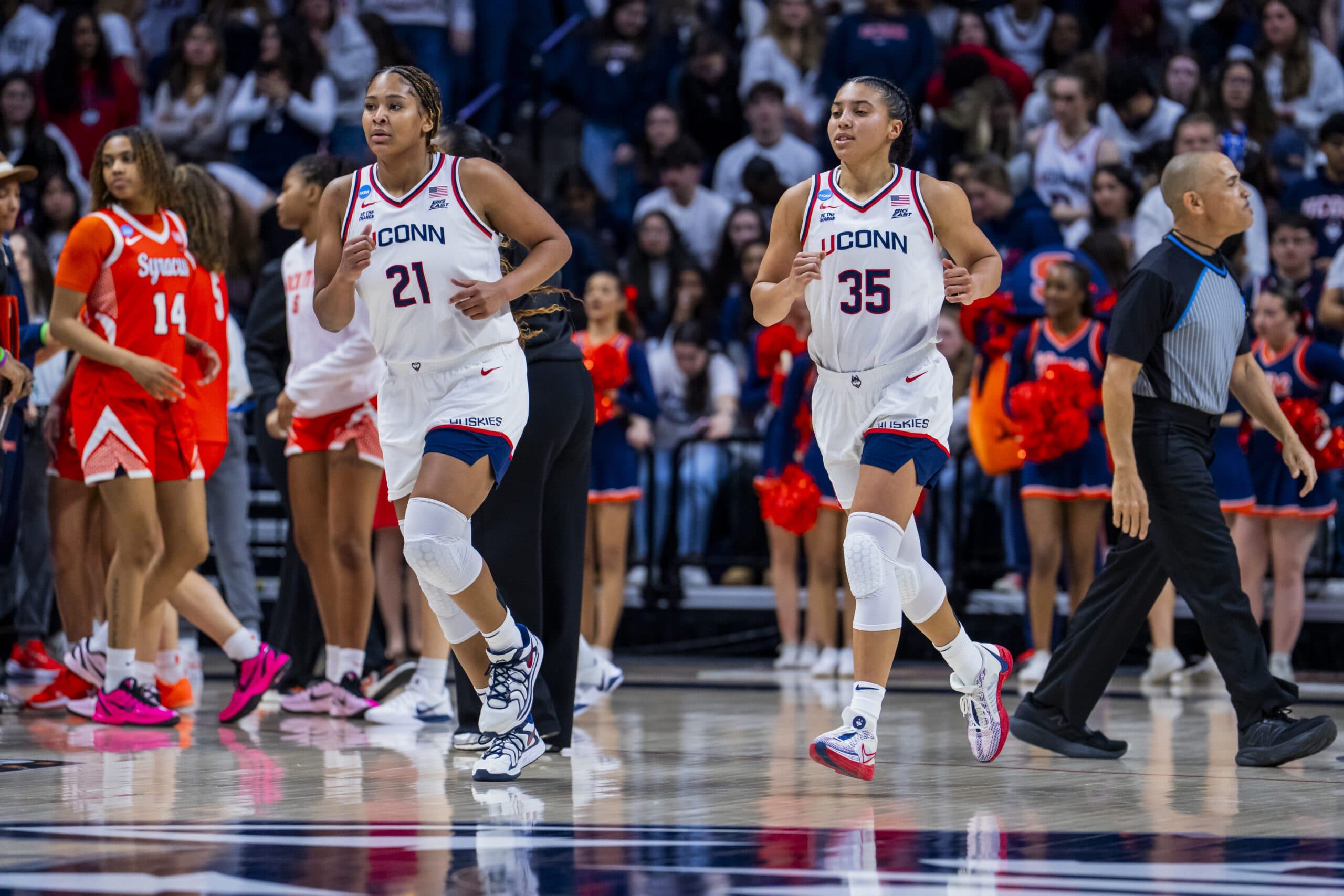 No. 1 Seeds Dominate Women’s March Madness Bracket En Route to Sweet 16