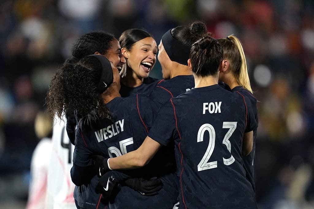 USWNT Shuts Out Japan 3-0 to Clinch 2-1 Friendly Series Victory