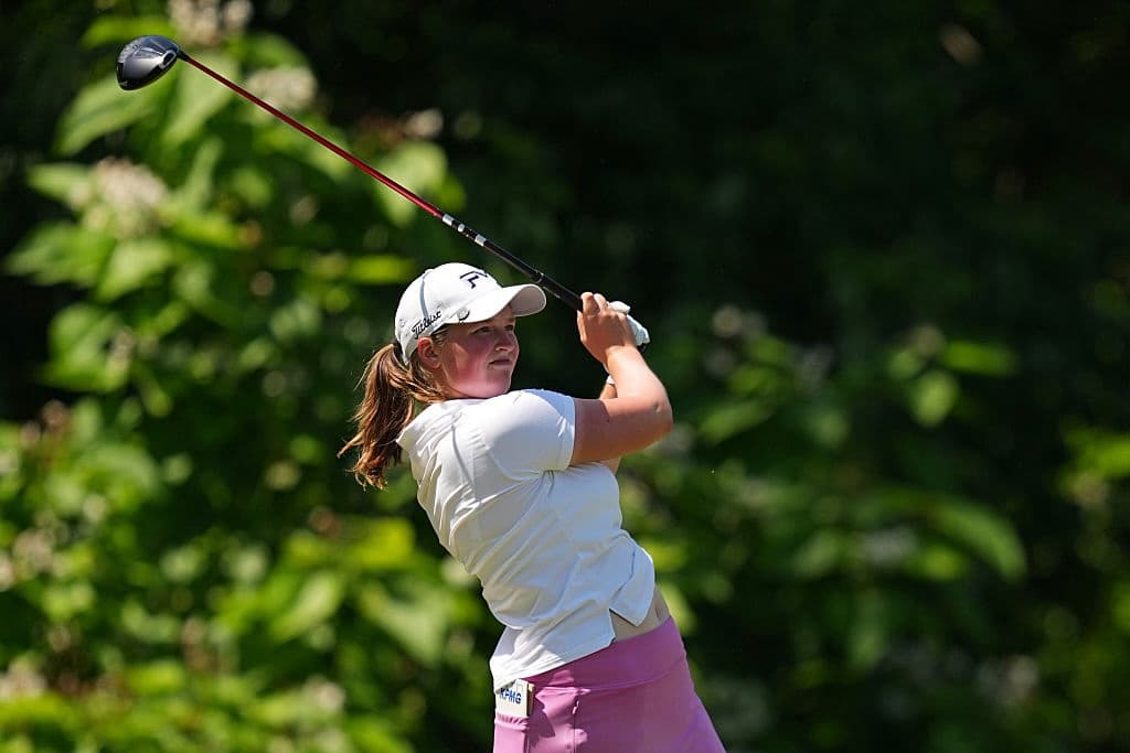 Lottie Woad Claims 2026 Queen City Championship Win at 12-Under Par
