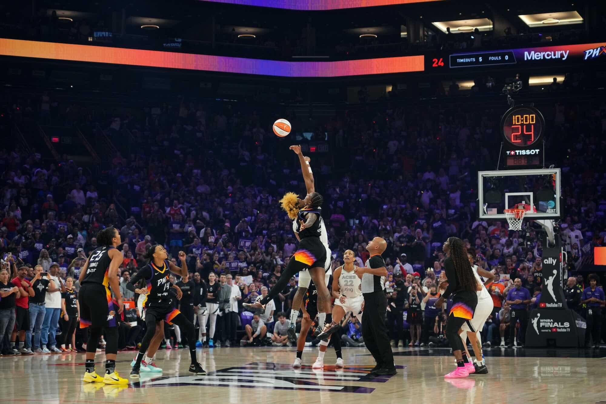 Las Vegas Opens WNBA Title Defense with Epic Finals Rematch Against Phoenix