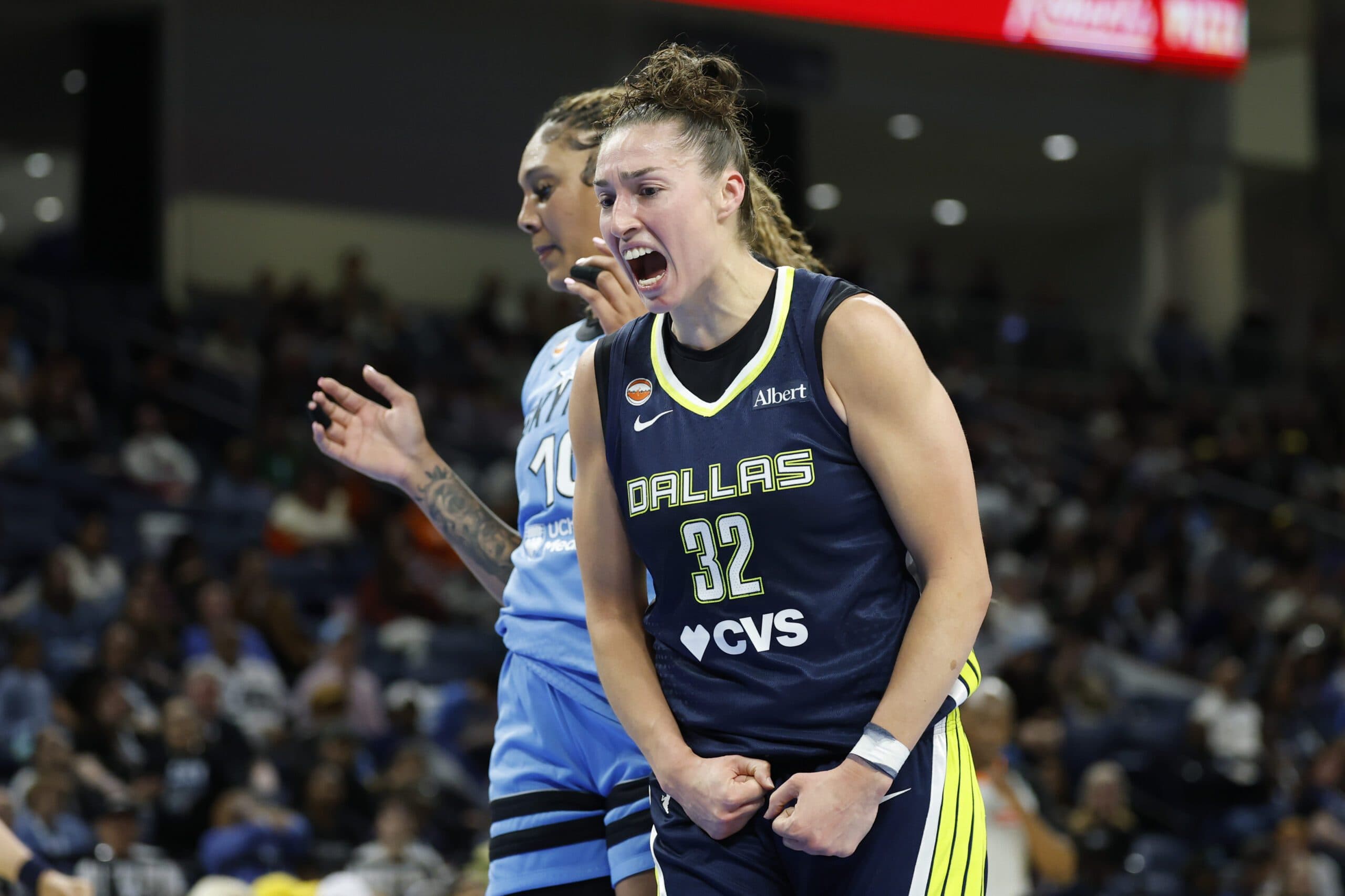 Dallas Wings Defeat Chicago Sky Behind Historic Jessica Shepard Triple-Double