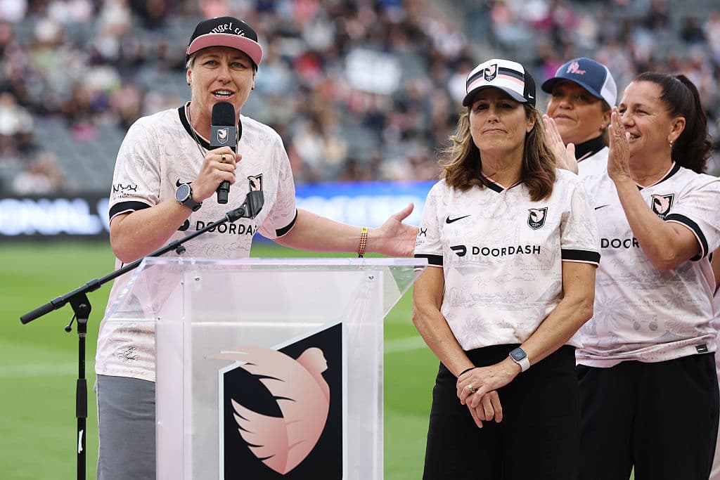 Abby Wambach, USWNT Legends Join Crux Football’s Player Investor Collective