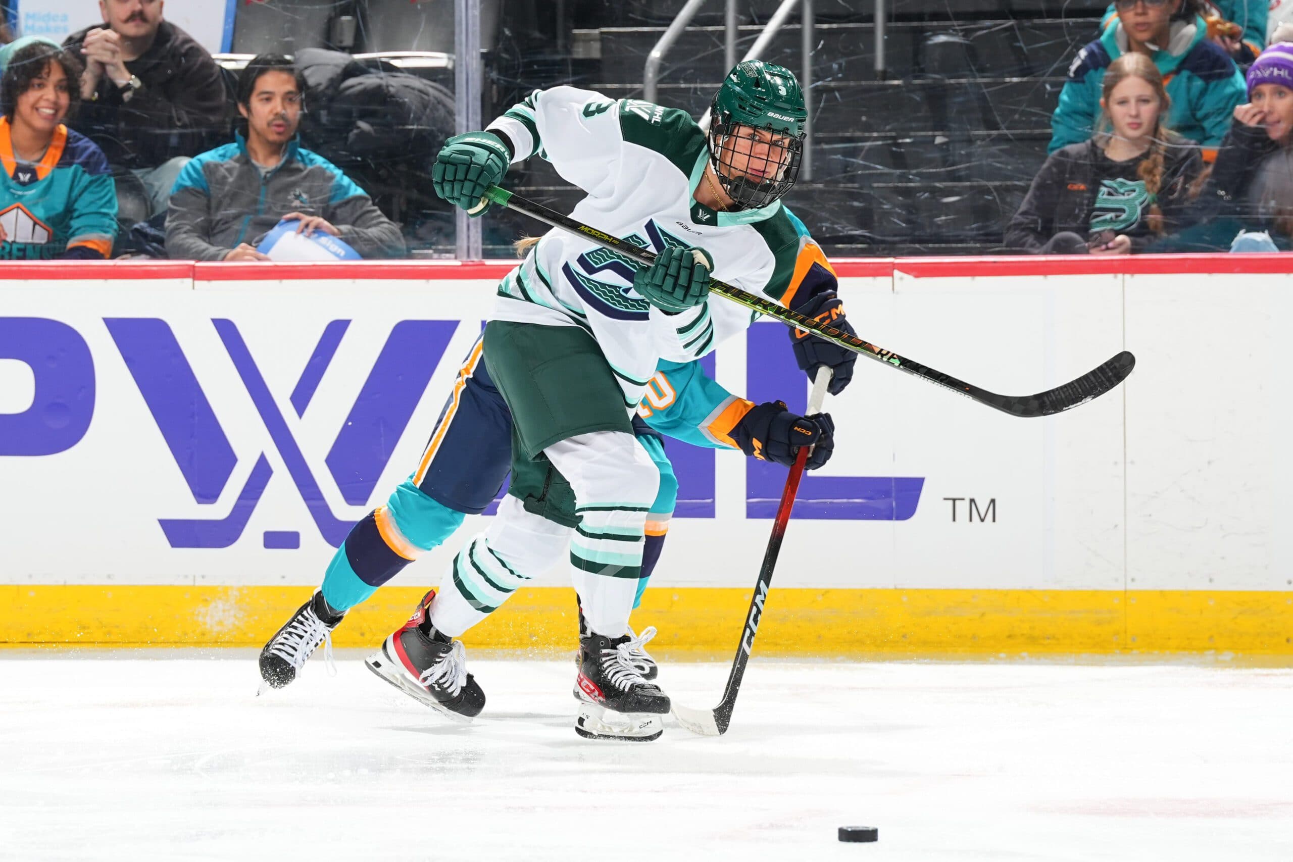 PWHL Hamilton Signs Veteran Defender Zoe Boyd to 2-Year Contract