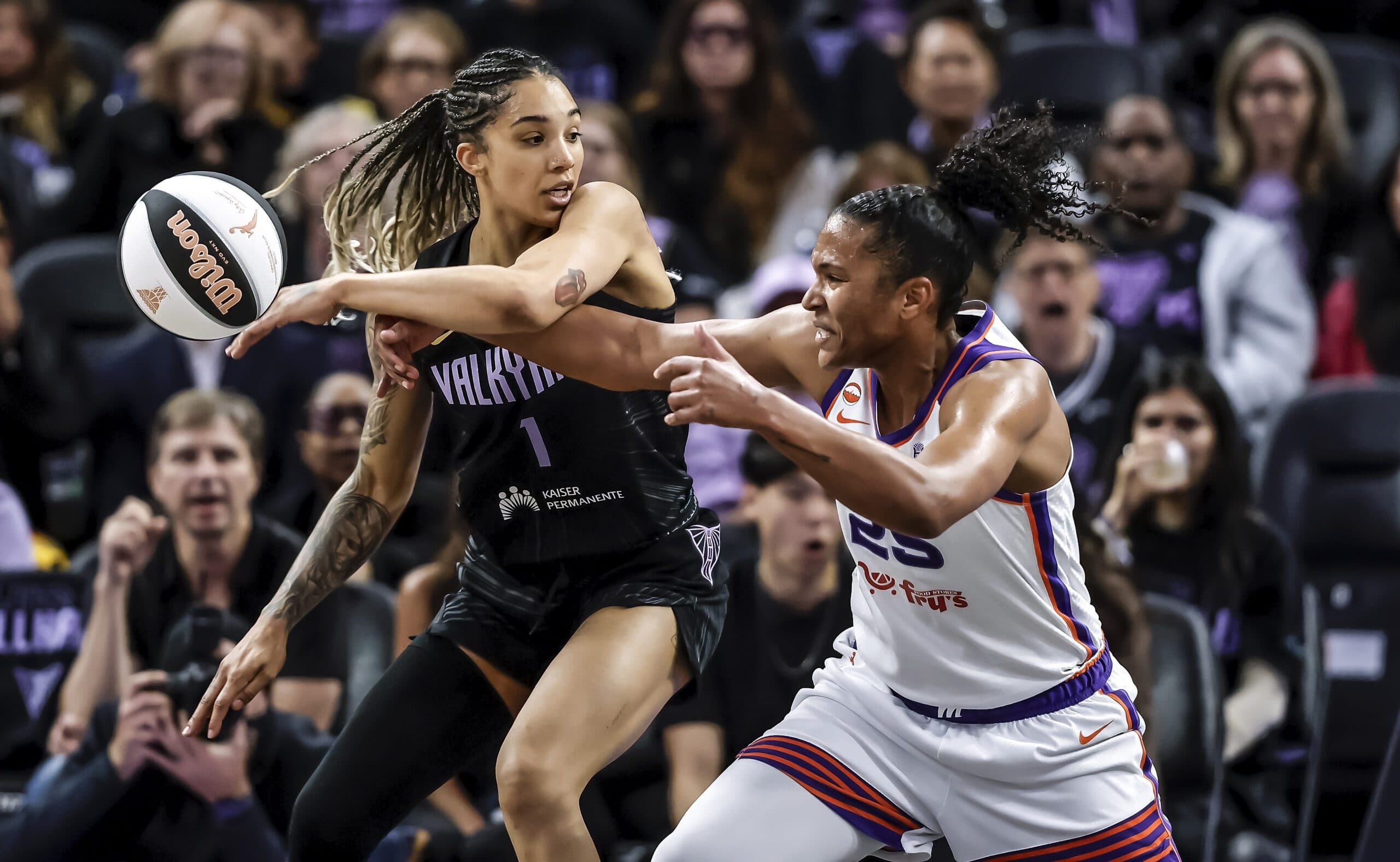Golden State Valkyries Edge Phoenix Mercury 87-81 After 2nd-Quarter Surge