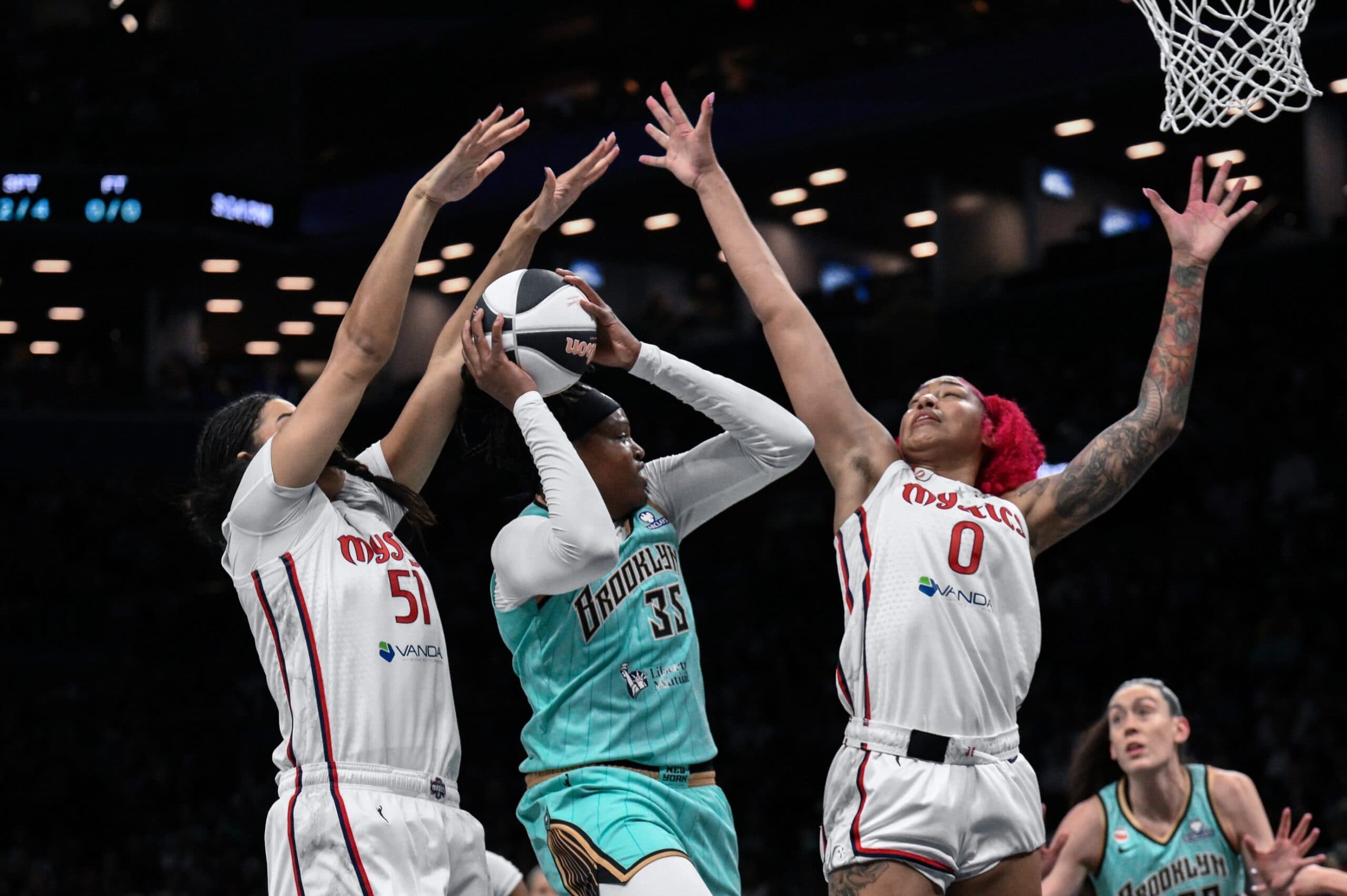 Jonquel Jones Scores 20 as Liberty Clinches Commissioner’s Cup Berth