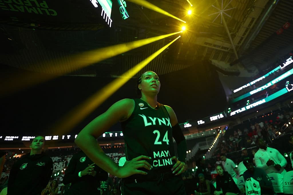 Lynx Star Napheesa Collier Scores Double-Double Against Storm in Season Debut