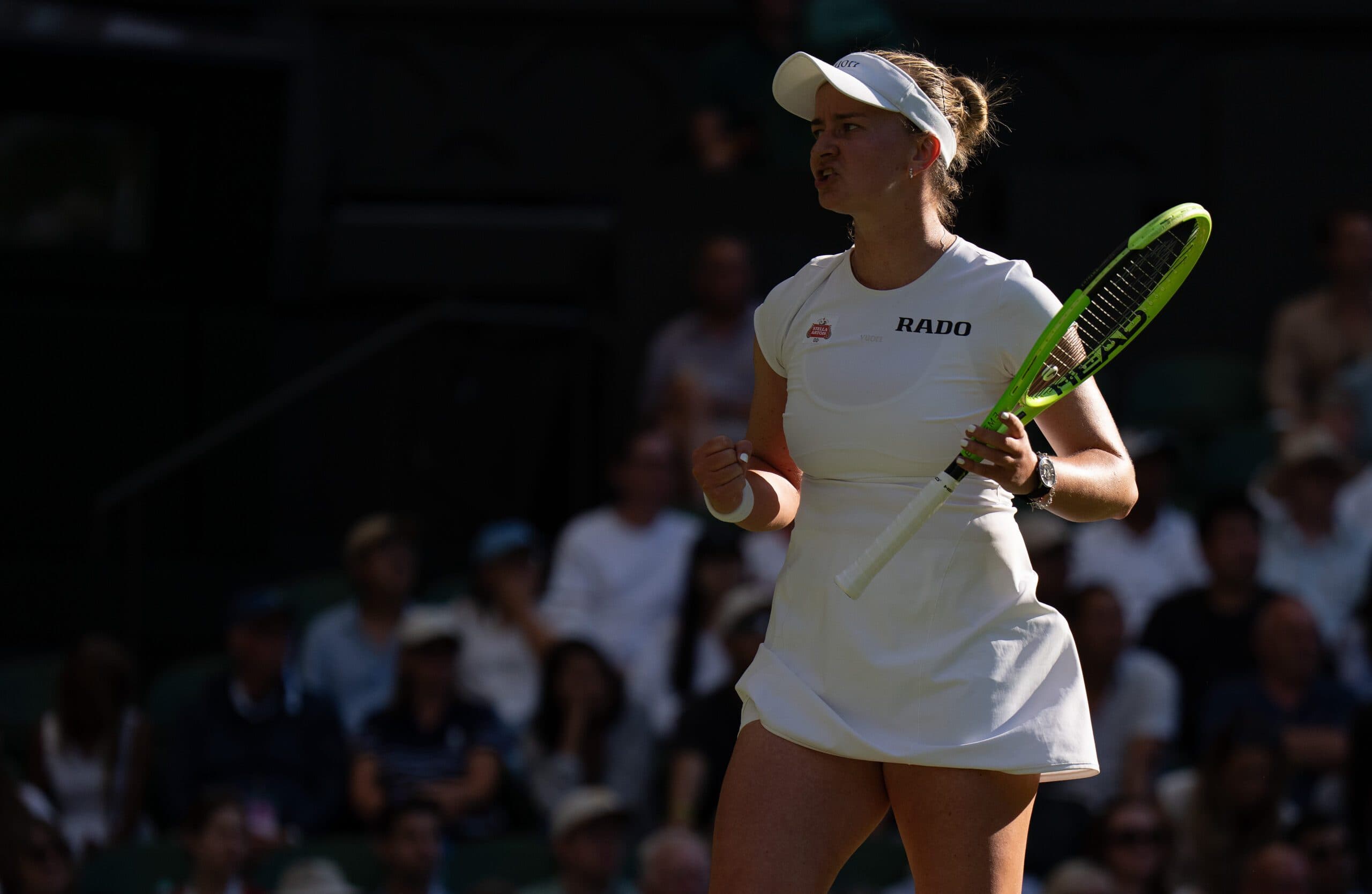Barbora Krejčíková Outlasts Mirra Andreeva in Wimbledon Thriller