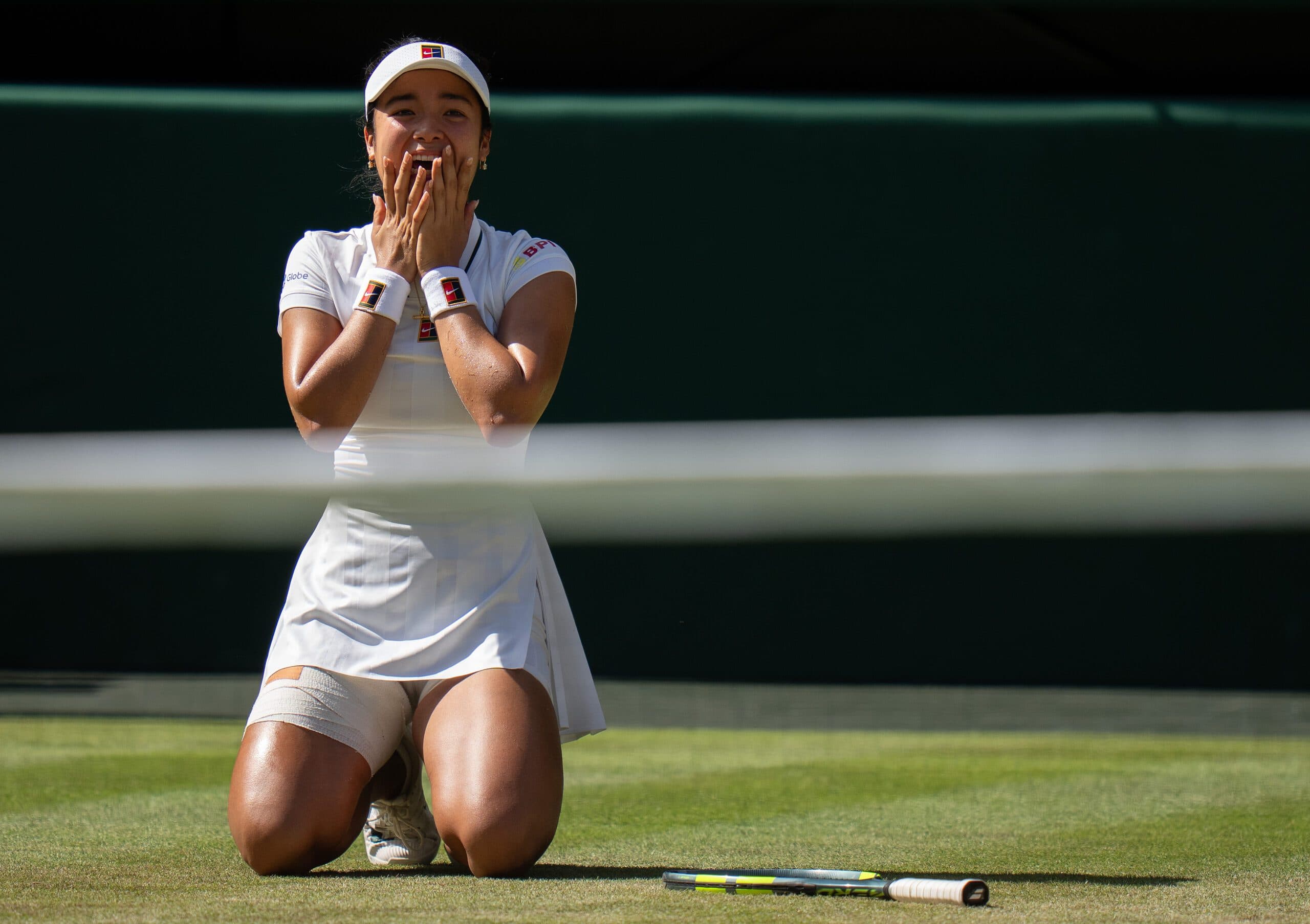 Alex Eala Upsets Iga Świątek at Wimbledon 2026 with Jaw-Dropping Dive Shot