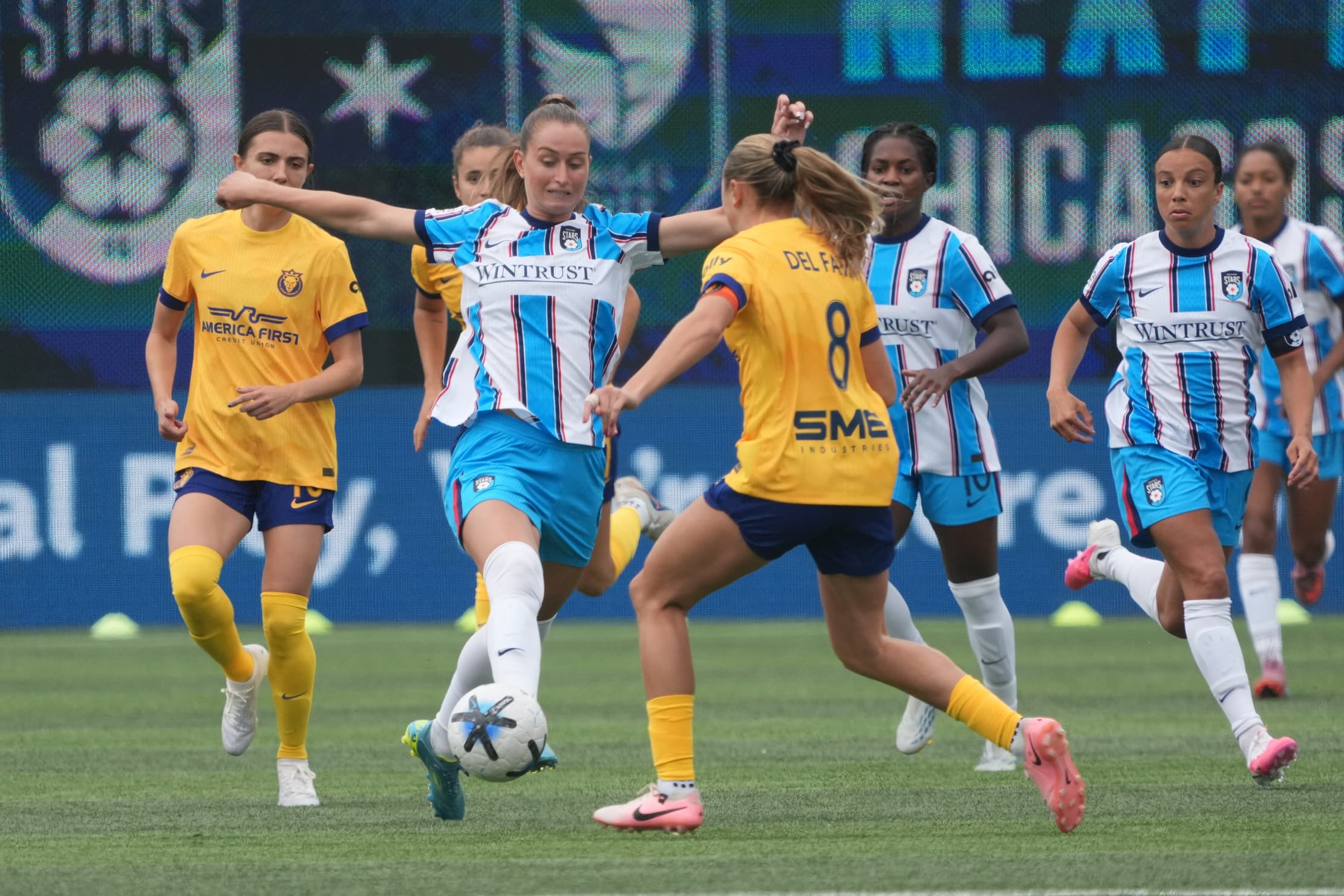 Jordyn Huitema, Trinity Armstrong to Miss NWSL Season with ACL Tears