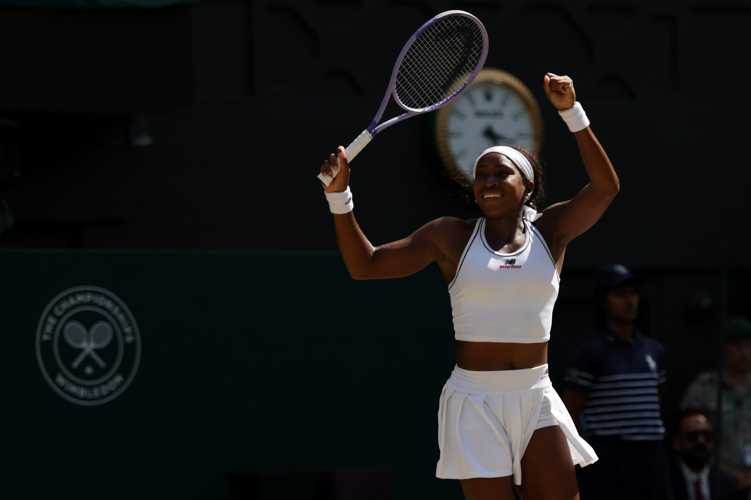 Coco Gauff Defeats Jessica Pegula to Reach 1st Wimbledon Semifinal