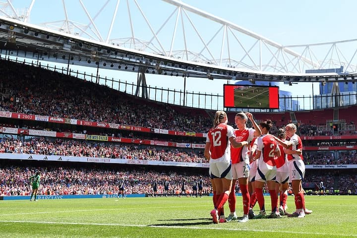 WSL Partners with Airbnb to Launch £1M Player Housing Fund