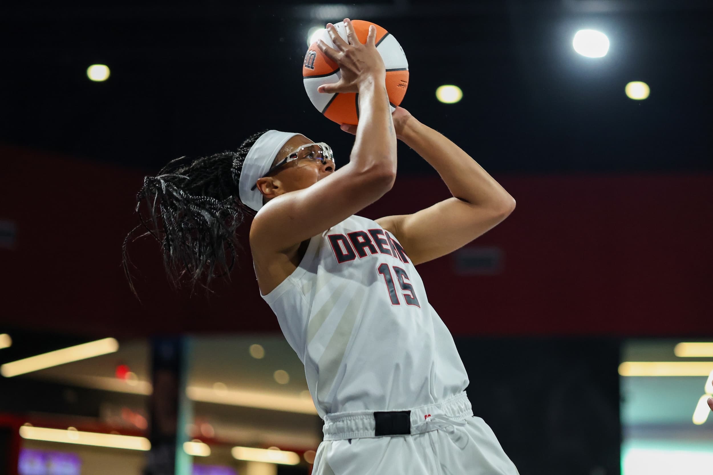 Dallas Wings Face Atlanta Dream in Final Regular-Season Clash